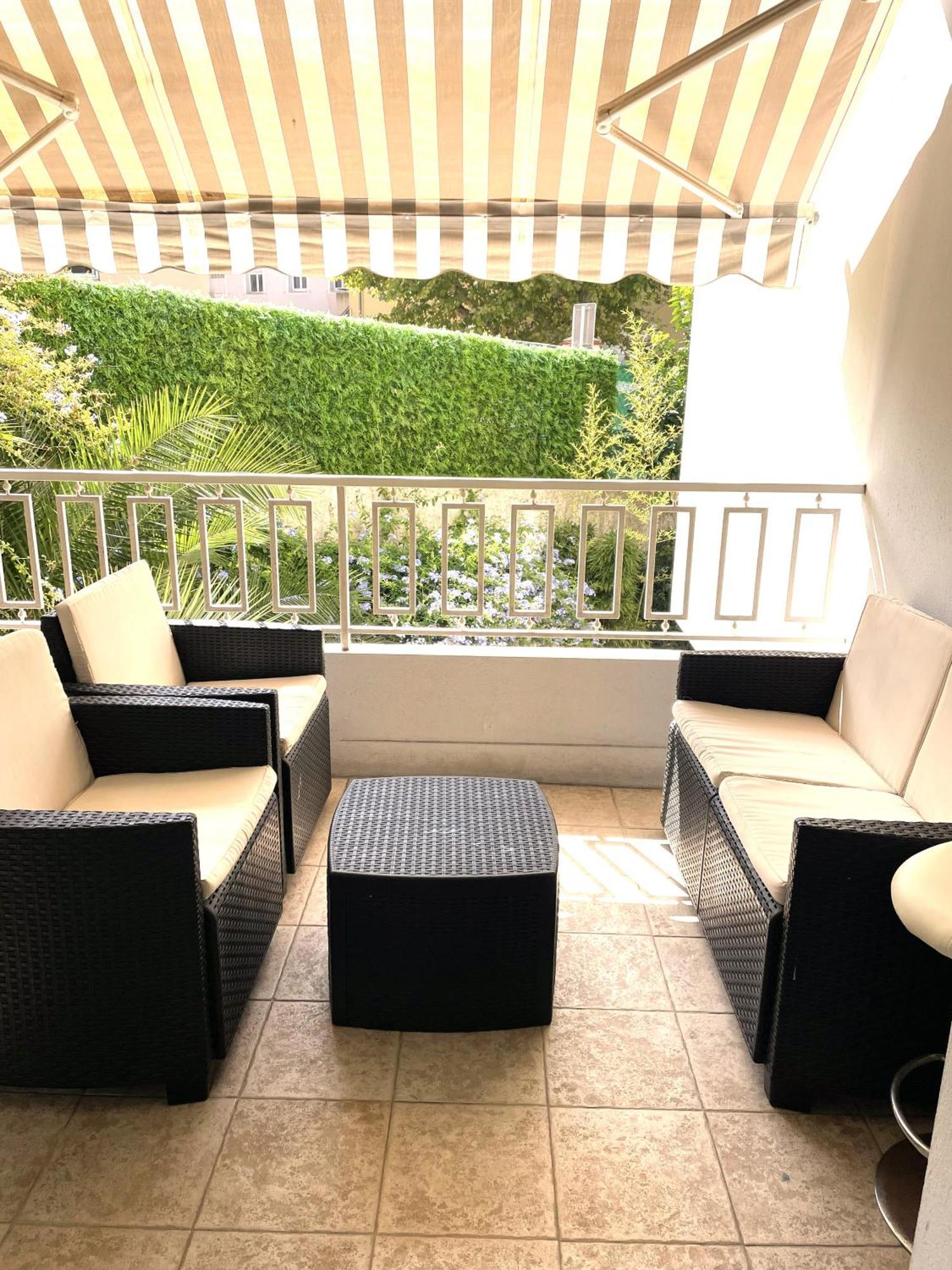 Superbe 3P 2Chambres, 2Terrasses Cannes Centre-Ville, 4 Min A Pied De La Croisette Sas-Meredith Loc Экстерьер фото